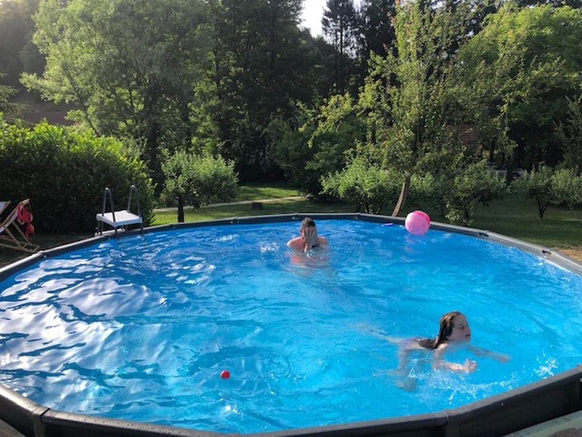 Wooden Cabin Zurej With Hot Tub Bukovje v Babni Gori Eksteriør bilde